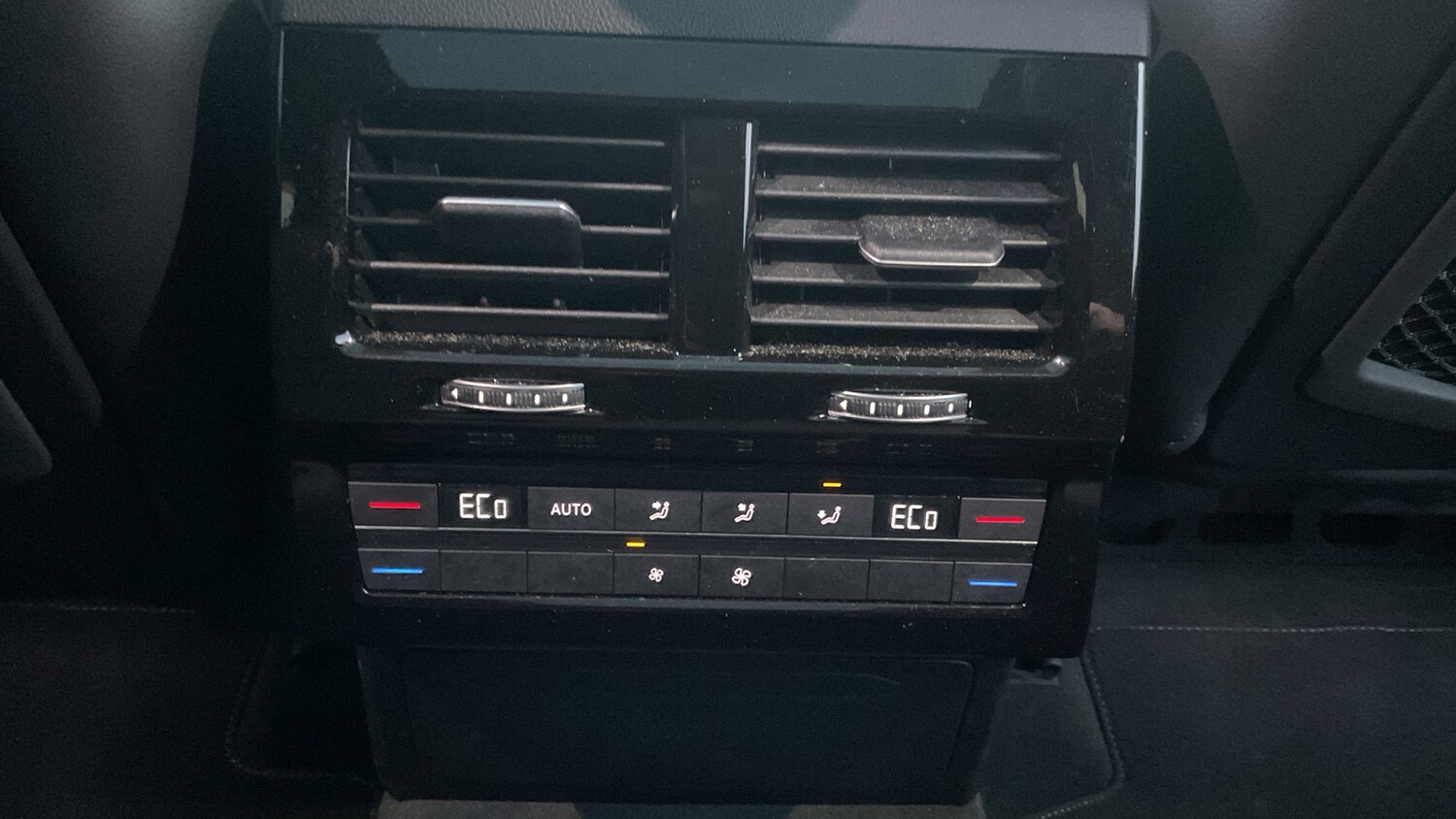 Used Volkswagen Touareg 2025 for sale - 77567333: Photo 33