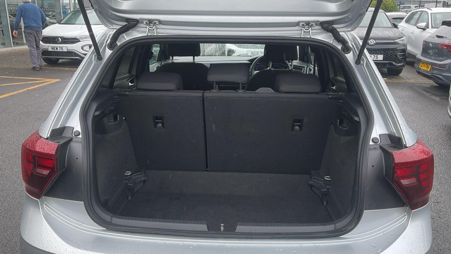 Used Volkswagen Polo 2023 for sale - 75762191: Photo 20