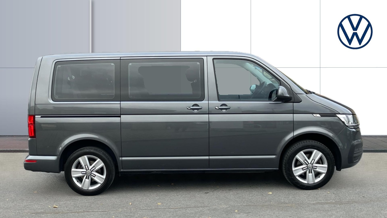 Used Volkswagen Transporter Shuttle 2020 for sale - 76230775: Photo 4