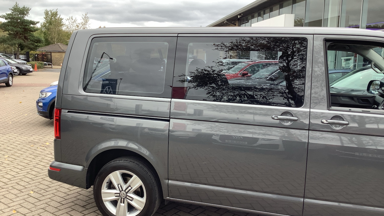 Used Volkswagen Transporter Shuttle 2020 for sale - 76230775: Photo 40