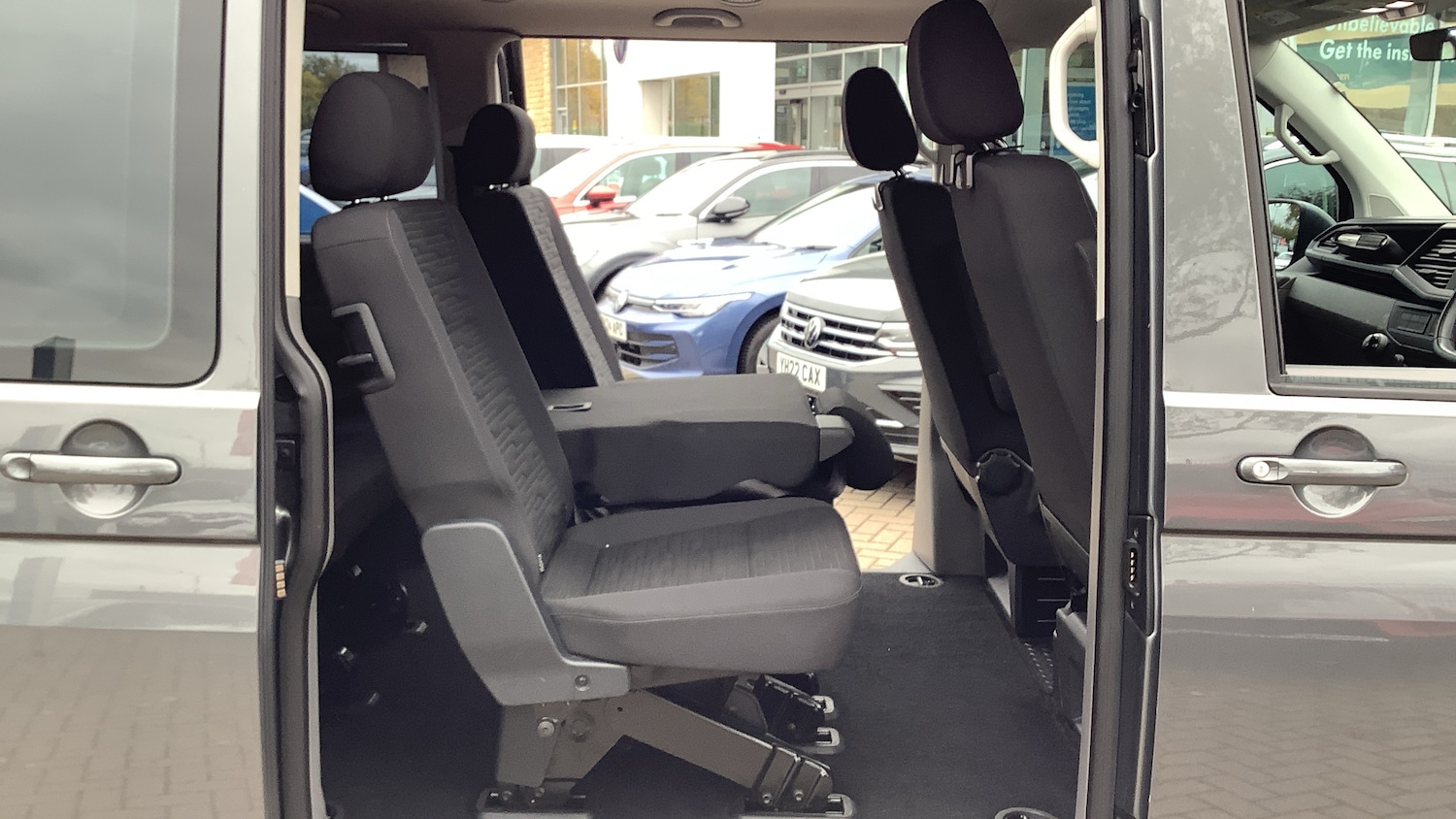 Used Volkswagen Transporter Shuttle 2020 for sale - 76230775: Photo 43