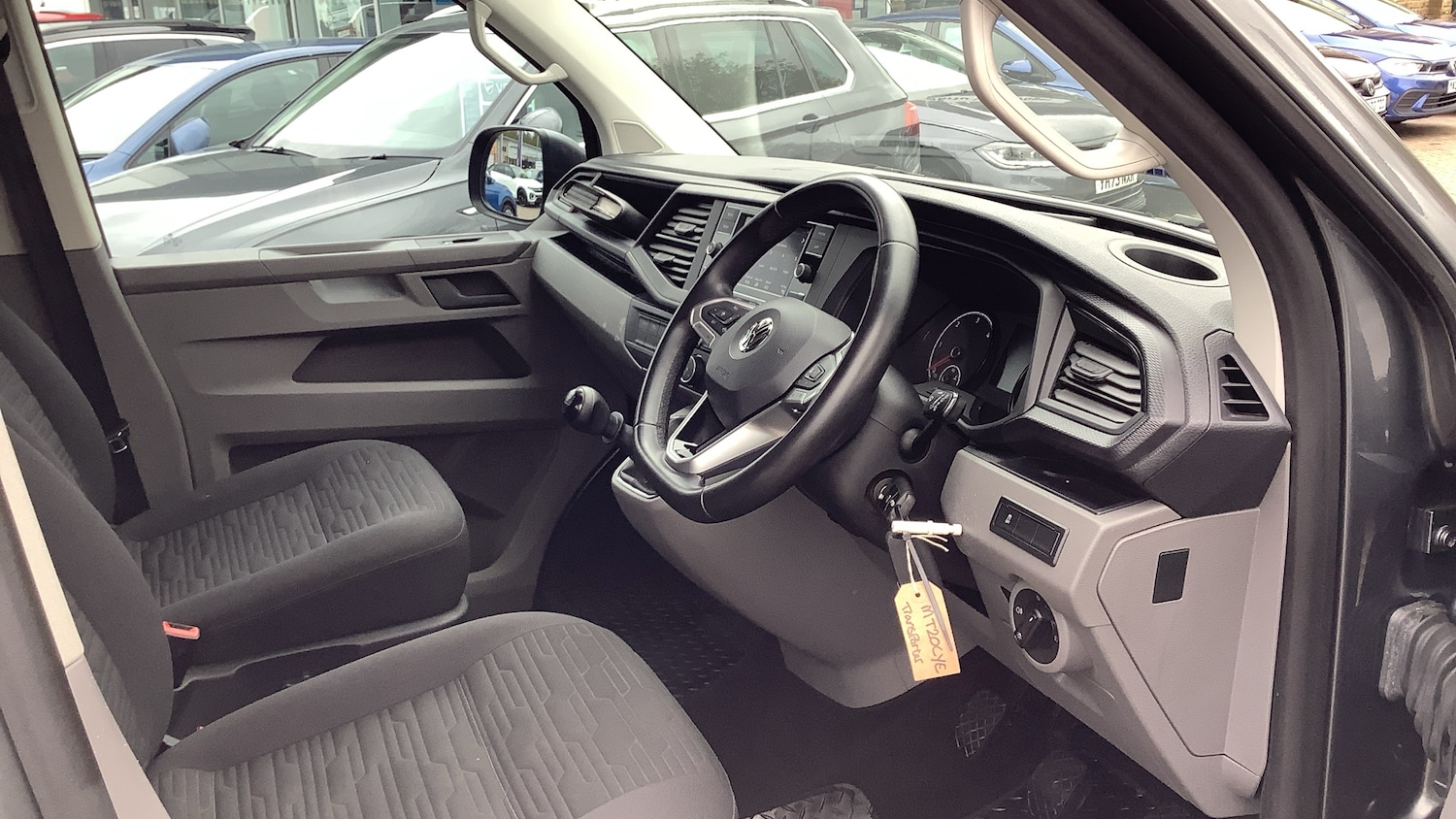 Used Volkswagen Transporter Shuttle 2020 for sale - 76230775: Photo 6