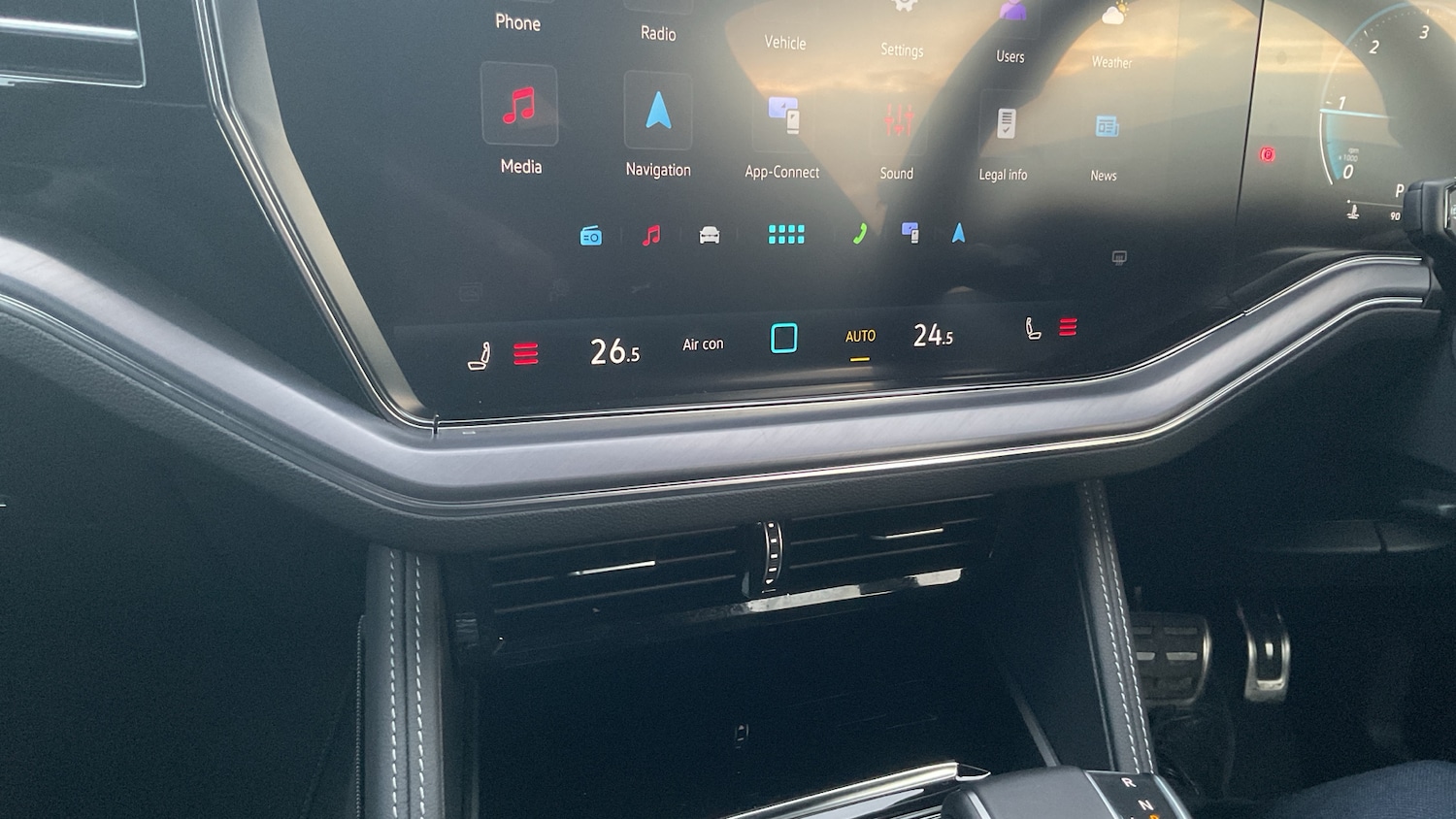 Used Volkswagen Touareg 2025 for sale - 77245099: Photo 13