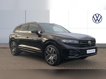 2025 (75) - 3.0 V6 TDI 4Motion 286 Black Edition 5dr Tip Auto