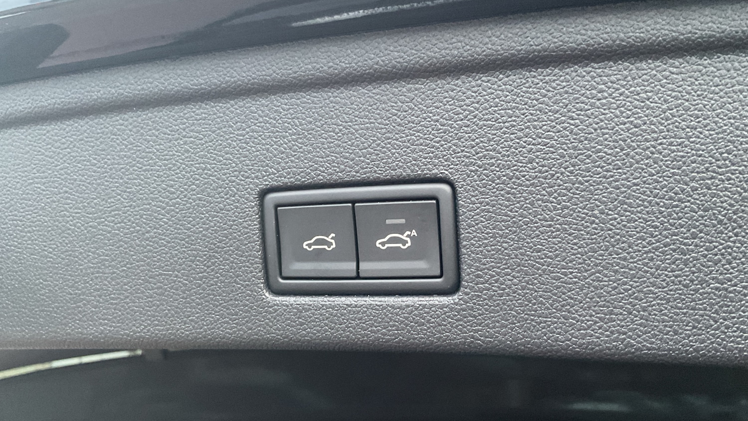 Used Volkswagen Touareg 2025 for sale - 77245099: Photo 24