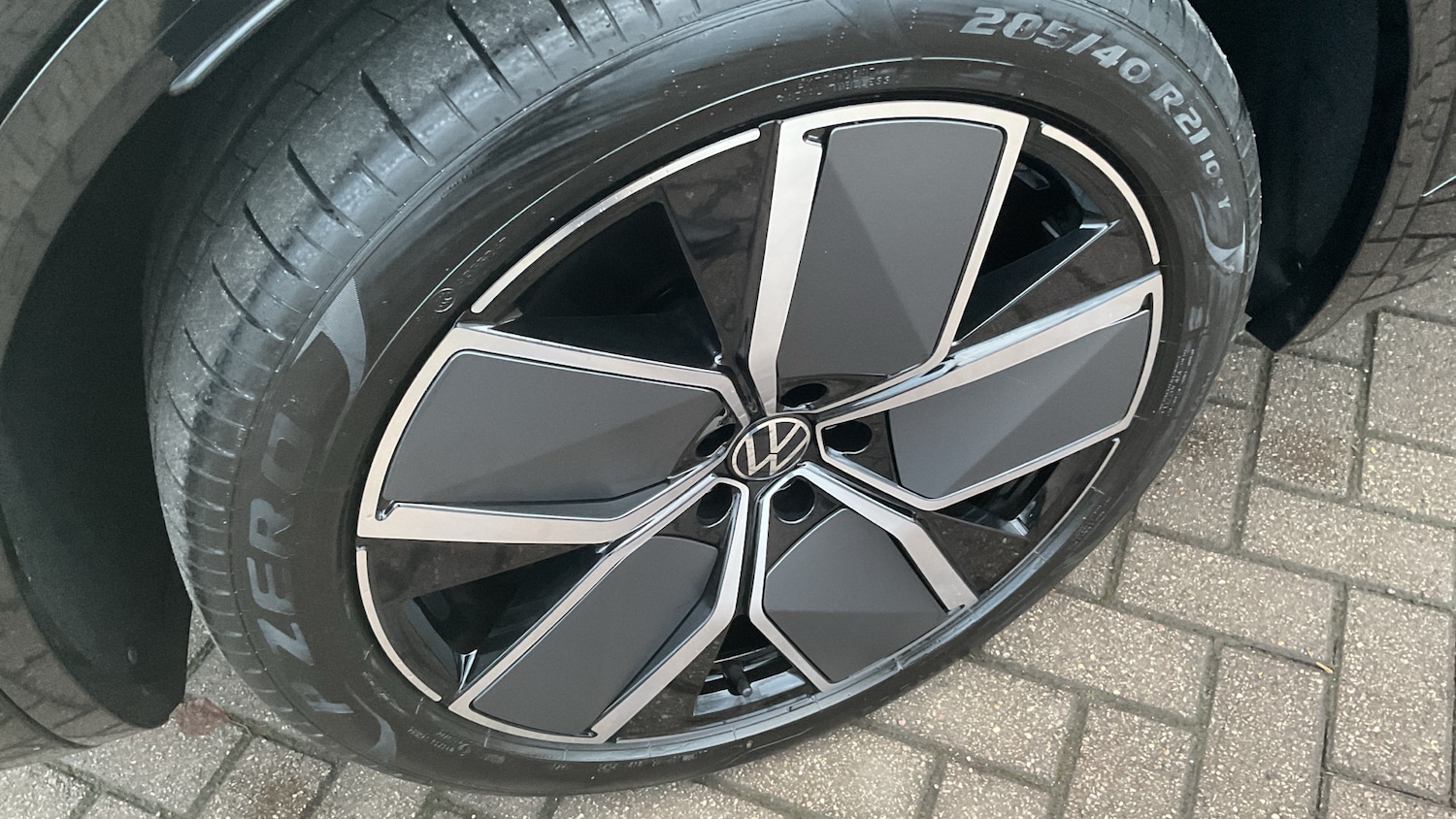 Used Volkswagen Touareg 2025 for sale - 77245099: Photo 30