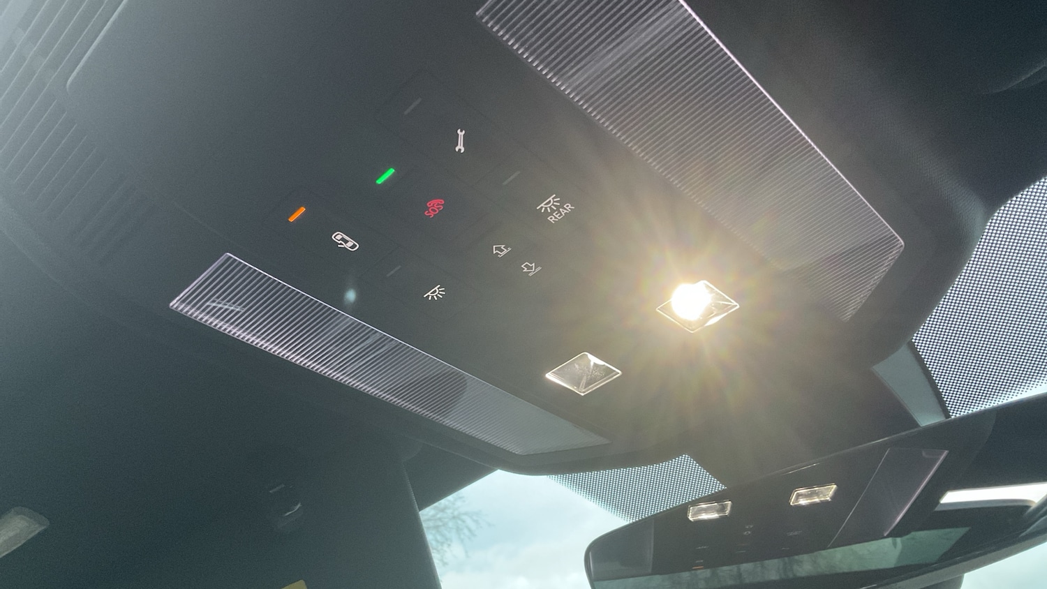 Used Volkswagen Touareg 2025 for sale - 77245099: Photo 36