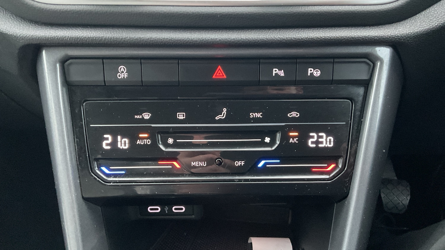 Used Volkswagen T-Roc 2022 for sale - 77033334: Photo 13