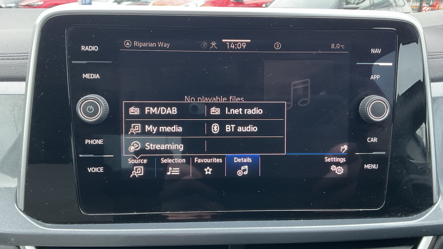 Used Volkswagen T-Roc 2022 for sale - 77033334: Photo 22