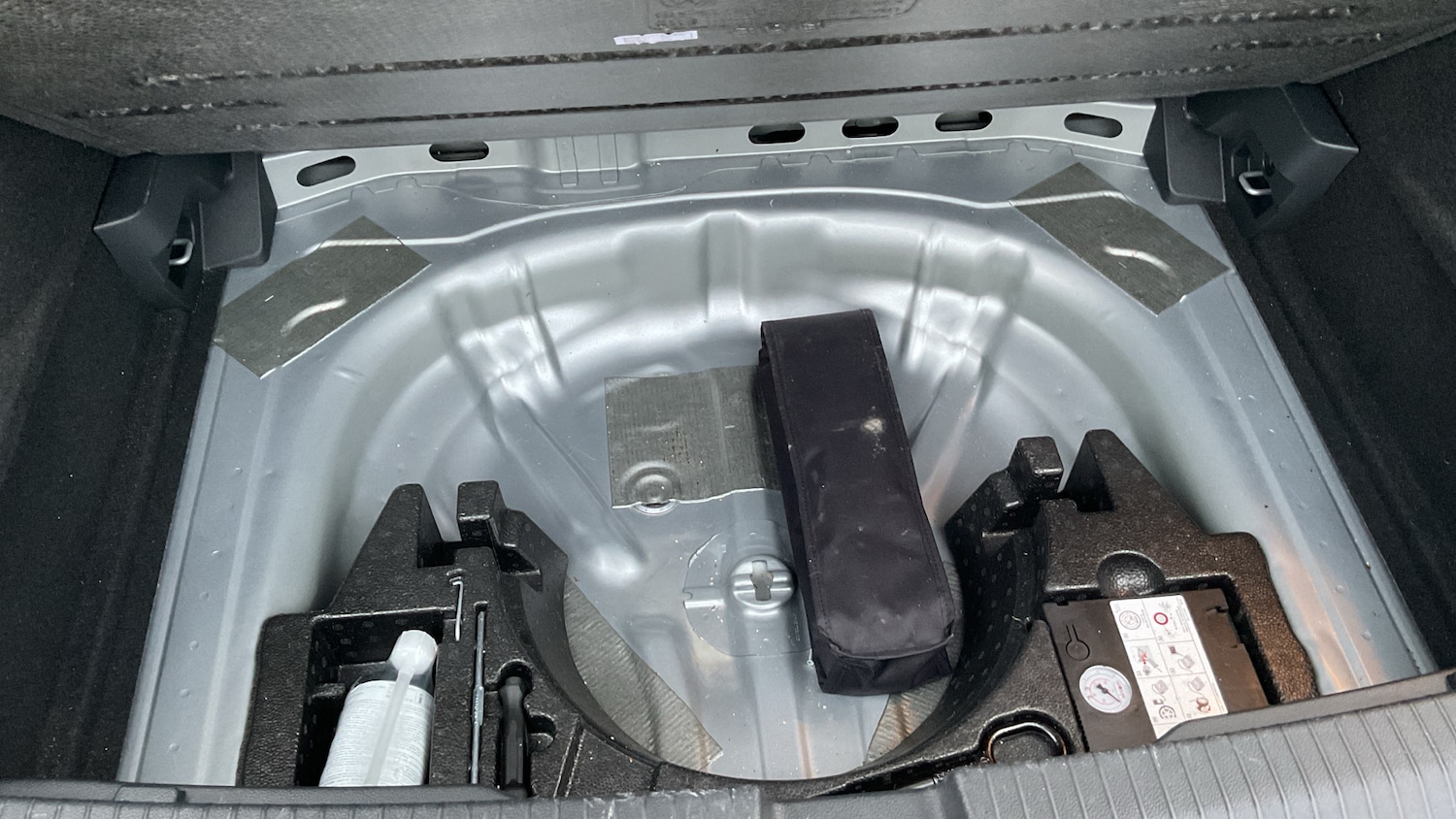 Used Volkswagen T-Roc 2022 for sale - 77033334: Photo 31