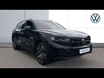 2025 (74) - 3.0 V6 TDI 4Motion 286 Black Edition 5dr Tip Auto Diesel Estate