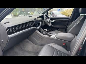 Used Volkswagen Touareg 2025 for sale - 75220311: Photo