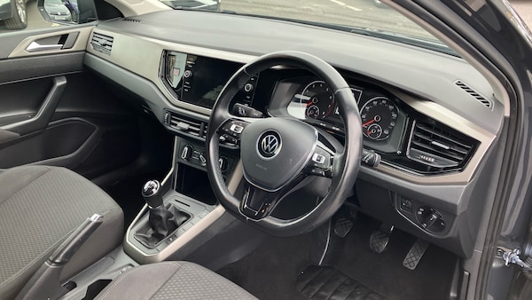Used Volkswagen Polo 2021 for sale - 76298875: Photo 6