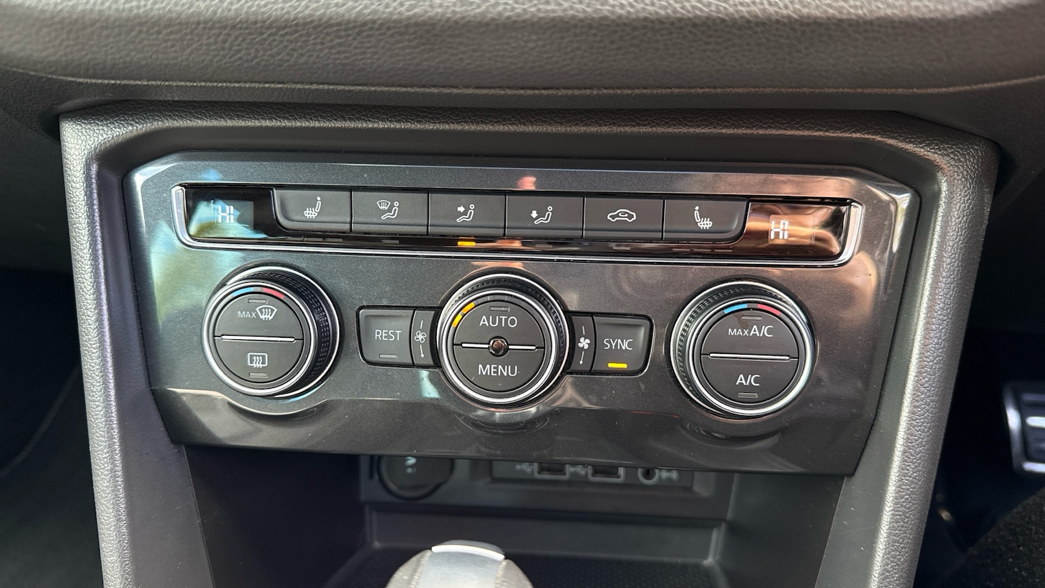 Used Volkswagen Tiguan 2020 for sale - 75972802: Photo 13