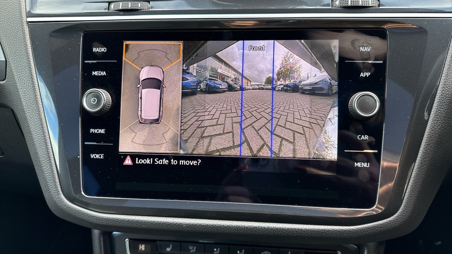 Used Volkswagen Tiguan 2020 for sale - 75972802: Photo 36