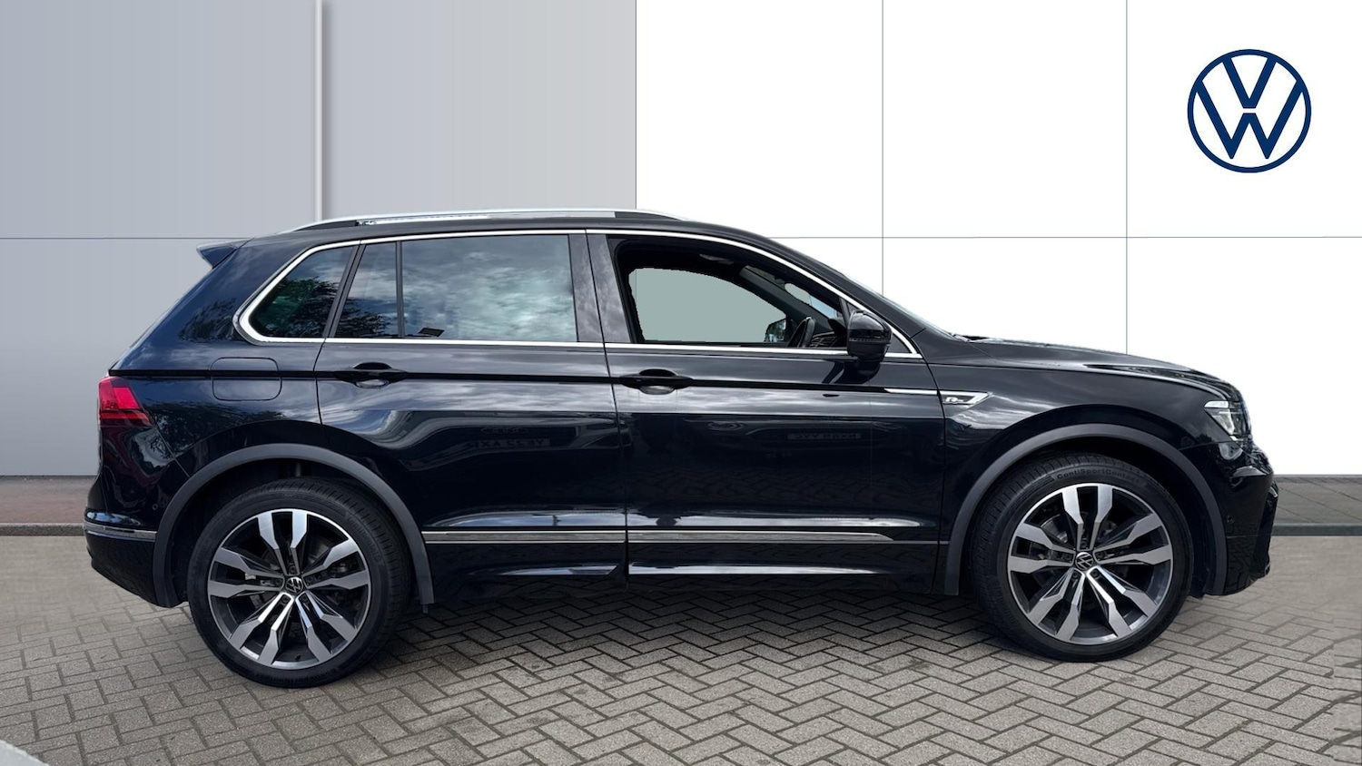 Used Volkswagen Tiguan 2020 for sale - 75972802: Photo 4