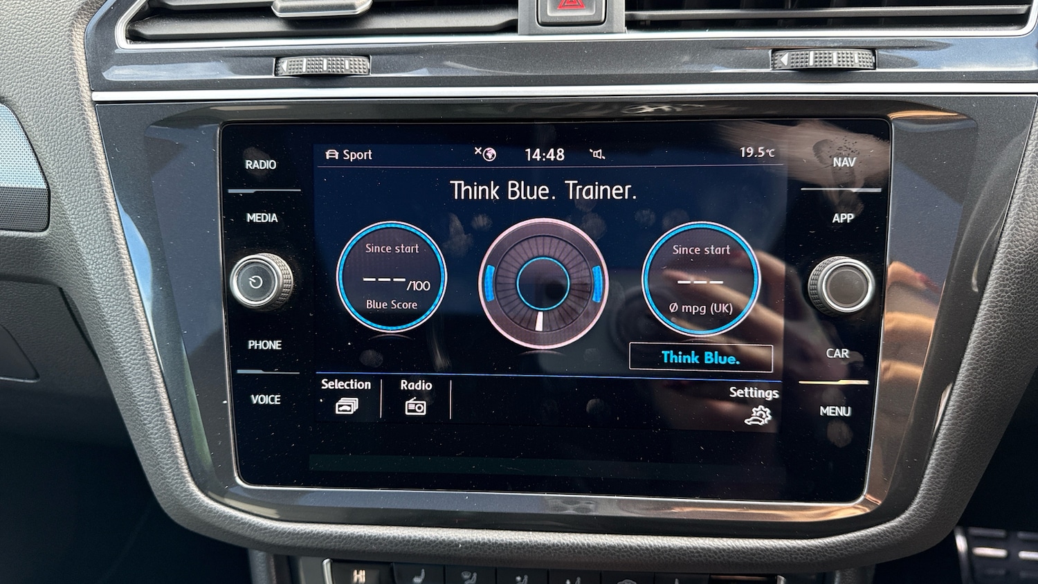 Used Volkswagen Tiguan 2020 for sale - 75972802: Photo 43