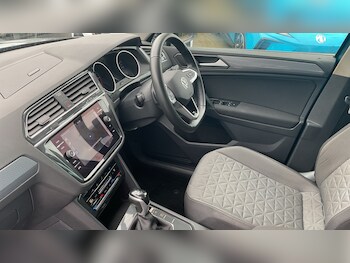 Used Volkswagen Tiguan 2023 for sale - 78267208: Photo