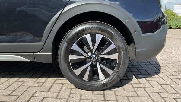 Used Volkswagen Taigo 2023 for sale - 75726656: Photo 35