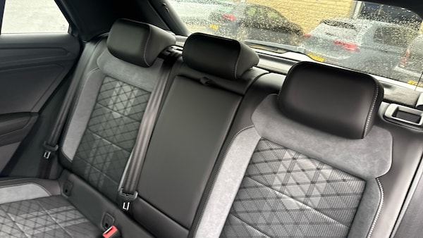 Used Volkswagen T-Roc 2025 for sale - 76063686: Photo 16