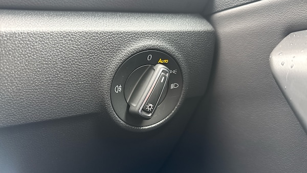 Used Volkswagen T-Roc 2025 for sale - 76063686: Photo 30