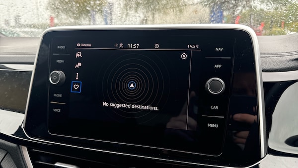 Used Volkswagen T-Roc 2025 for sale - 76063686: Photo 33