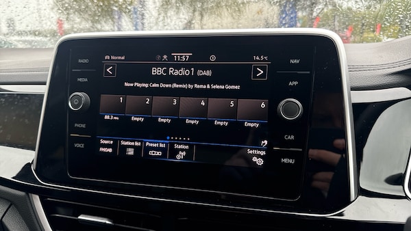 Used Volkswagen T-Roc 2025 for sale - 76063686: Photo 34