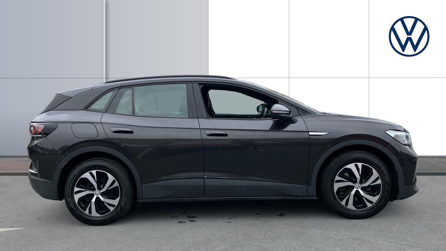 Used Volkswagen ID.4 2022 for sale - 76948177: Photo 4