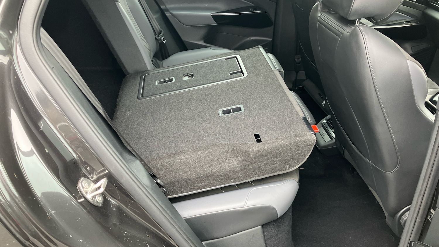 Used Volkswagen ID.4 2022 for sale - 76948177: Photo 41