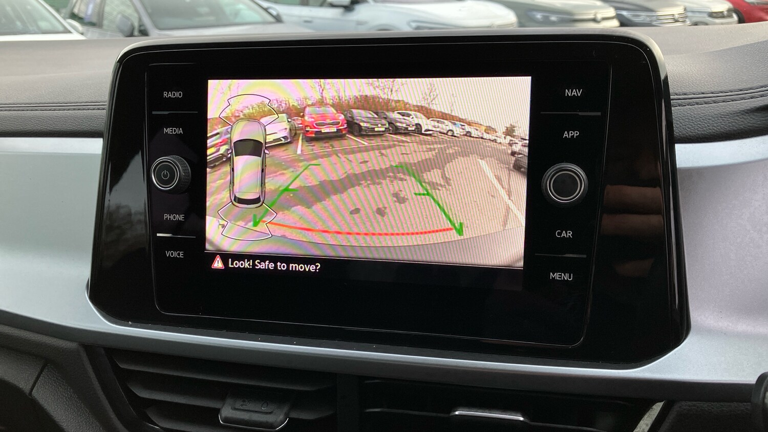 Used Volkswagen T-Roc 2023 for sale - 77687874: Photo 21