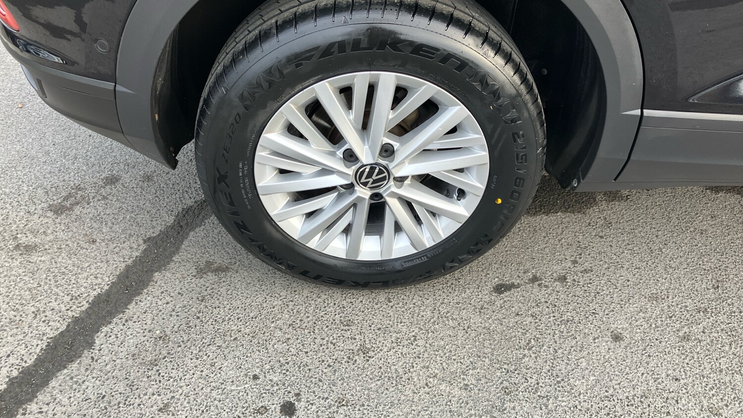 Used Volkswagen T-Roc 2023 for sale - 77687874: Photo 30