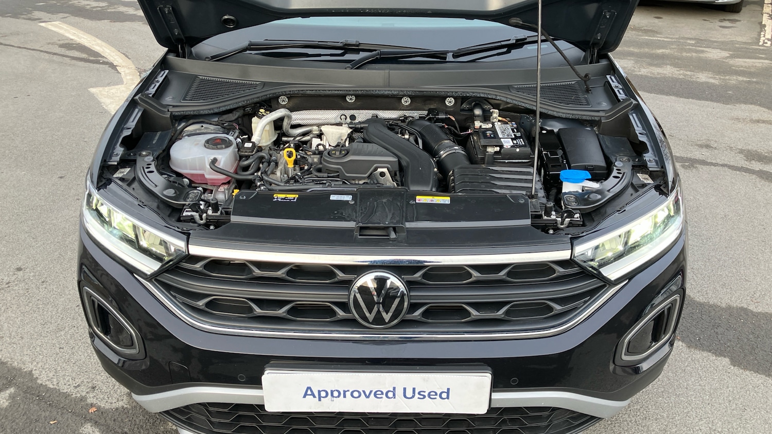 Used Volkswagen T-Roc 2023 for sale - 77687874: Photo 31