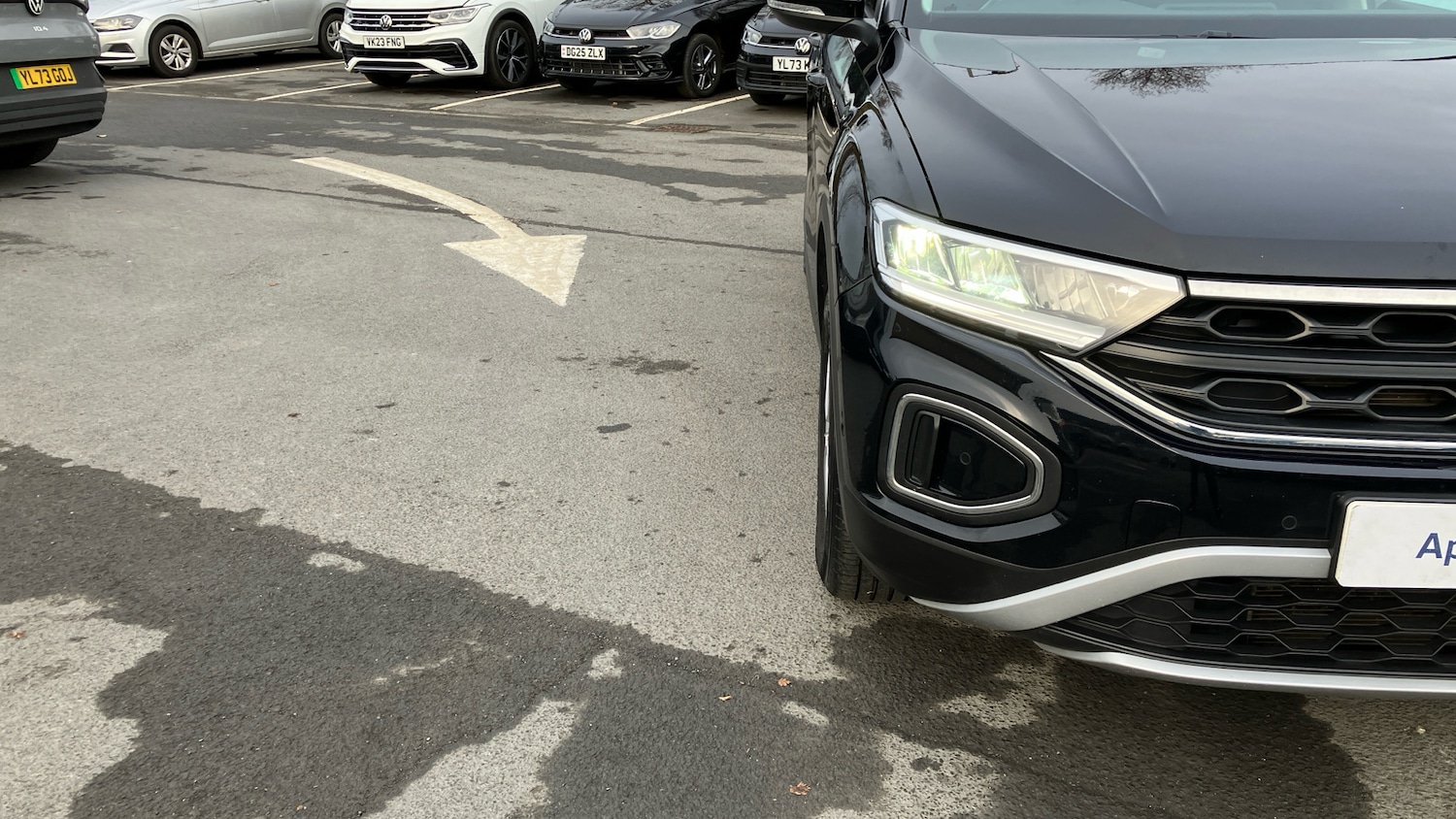 Used Volkswagen T-Roc 2023 for sale - 77687874: Photo 33