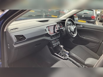 Used Volkswagen T-Cross 2022 for sale - 76808038: Photo