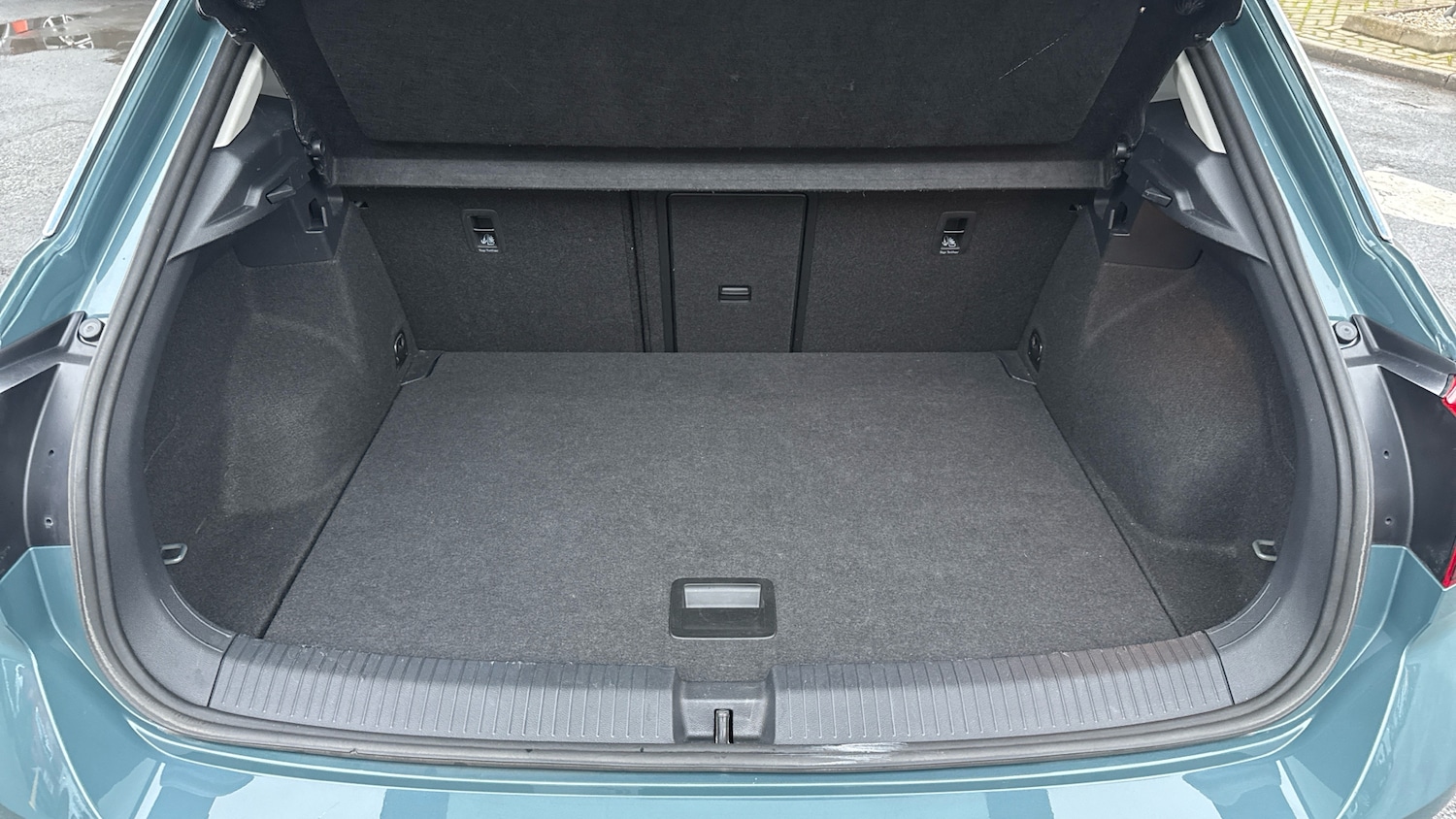 Used Volkswagen T-Roc 2022 for sale - 77431061: Photo 20