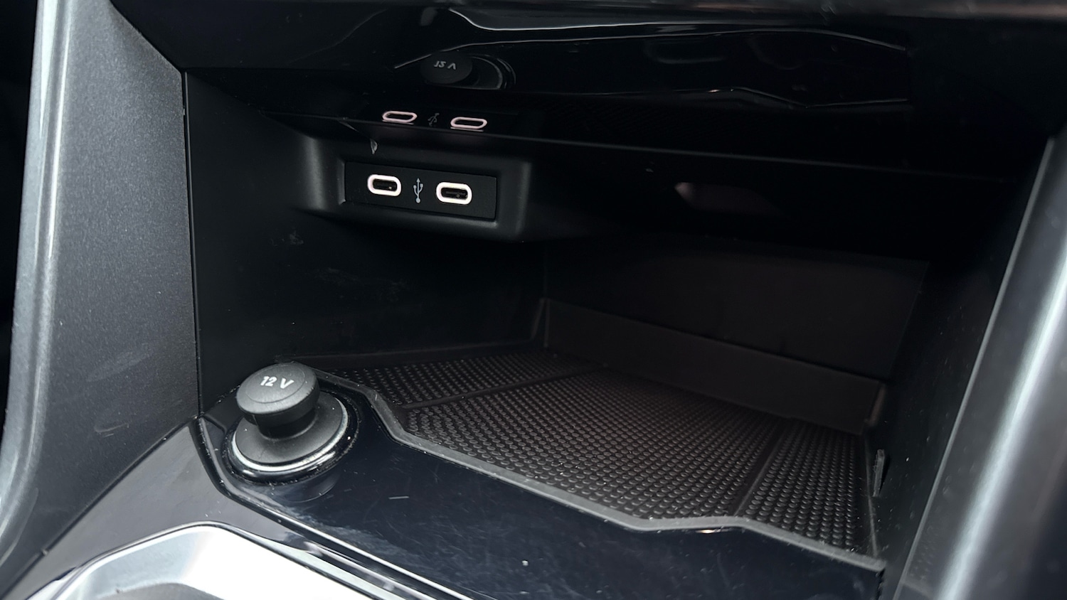 Used Volkswagen T-Roc 2022 for sale - 77431061: Photo 41