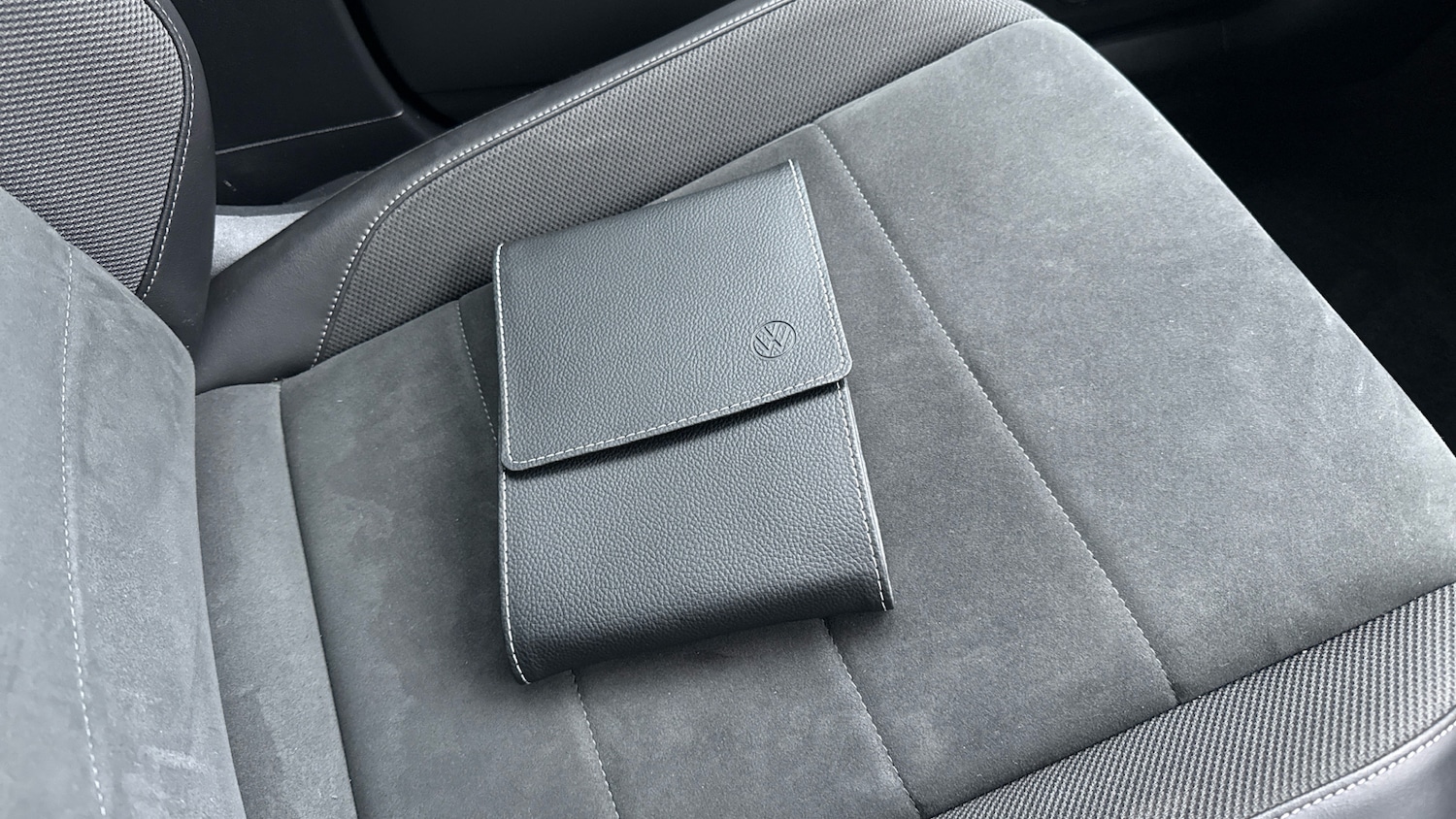 Used Volkswagen T-Roc 2022 for sale - 77431061: Photo 42