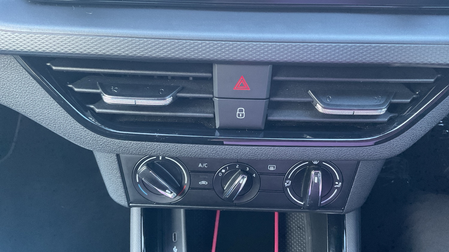 Used Skoda Kamiq 2020 for sale - 77366027: Photo 37