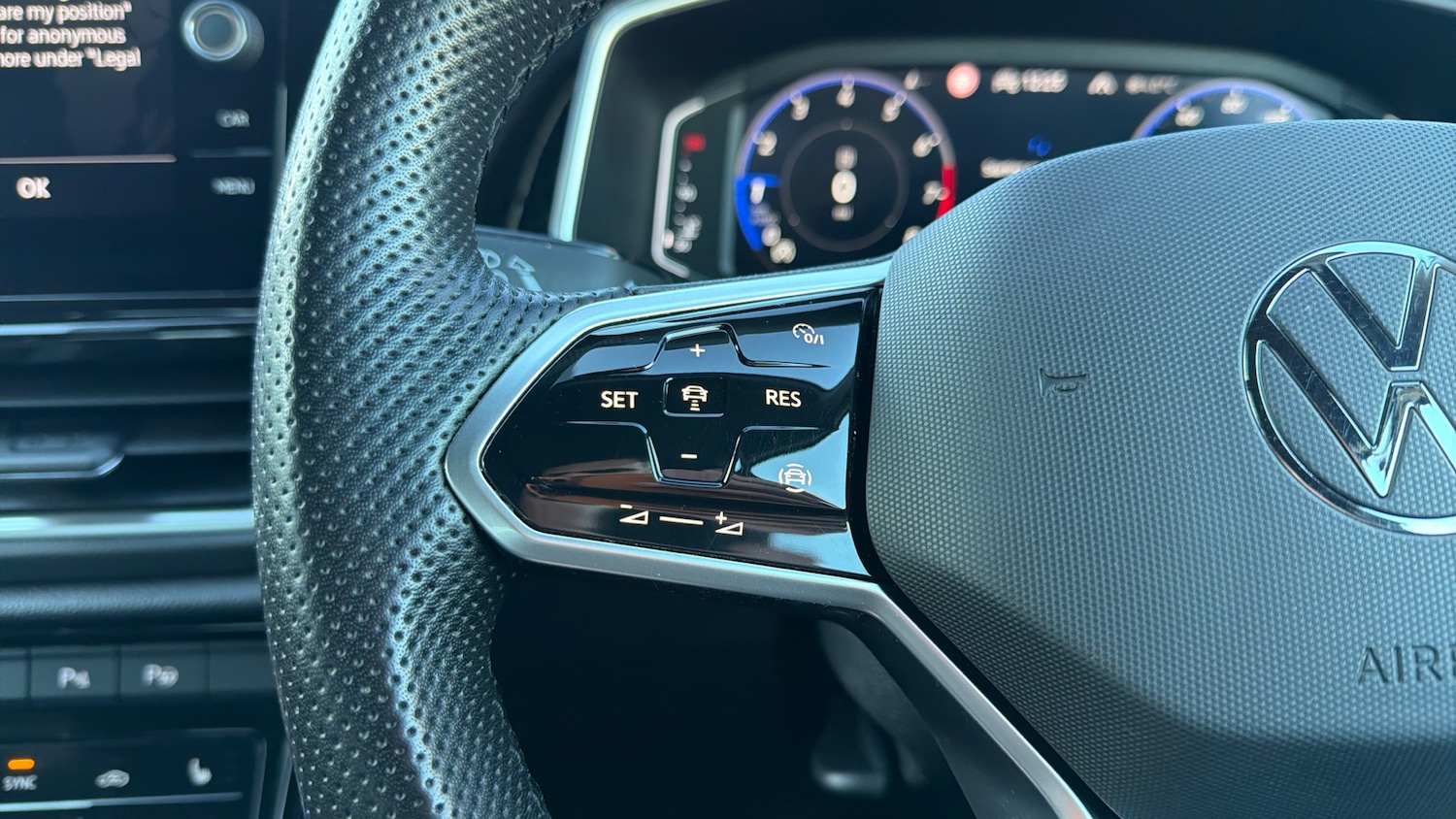 Used Volkswagen T-Roc 2022 for sale - 77516339: Photo 16