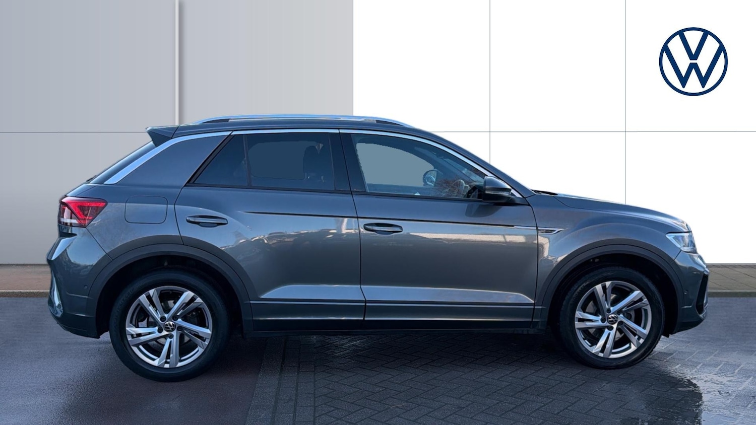 Used Volkswagen T-Roc 2022 for sale - 77516339: Photo 4