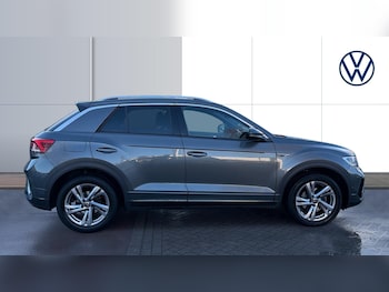 Used Volkswagen T-Roc 2022 for sale - 77516339: Photo