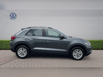 Used Volkswagen T-Roc 2022 for sale - 78270617: Photo