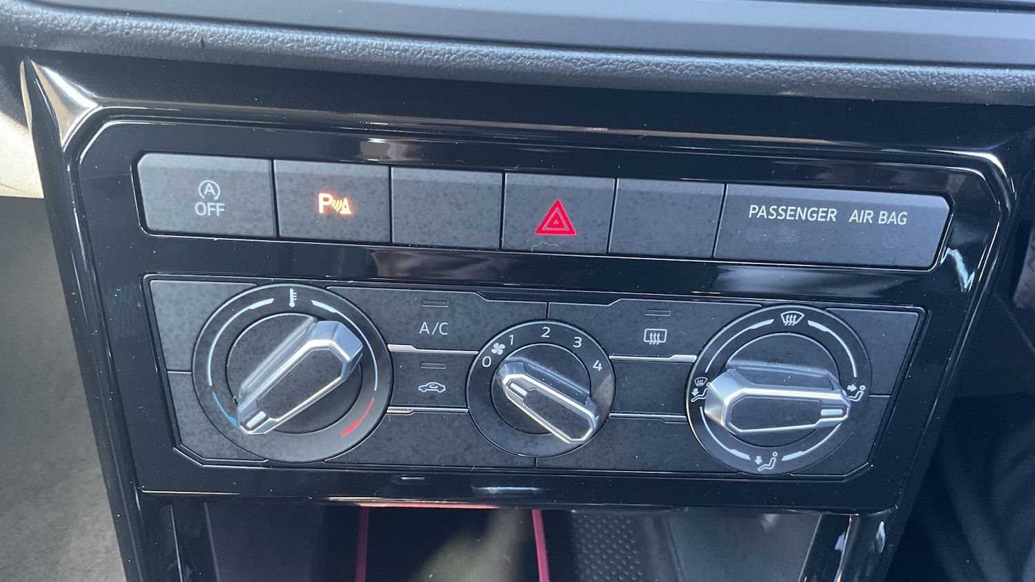 Used Volkswagen T-Cross 2023 for sale - 78152903: Photo 13