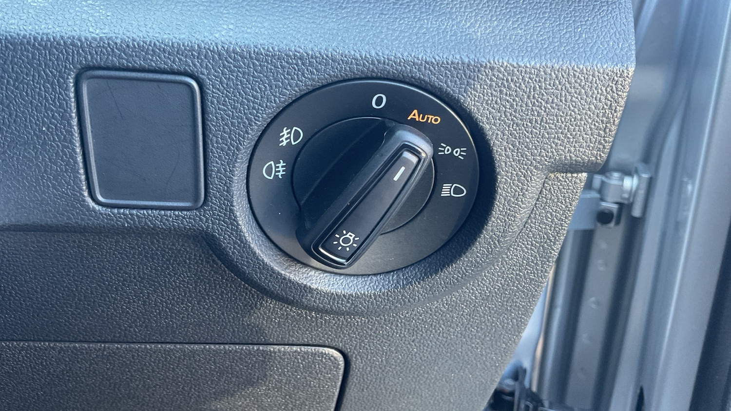 Used Volkswagen T-Cross 2023 for sale - 78152903: Photo 27