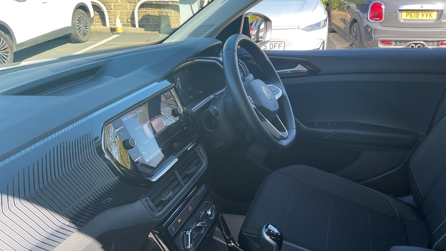 Used Volkswagen T-Cross 2023 for sale - 78152903: Photo 6