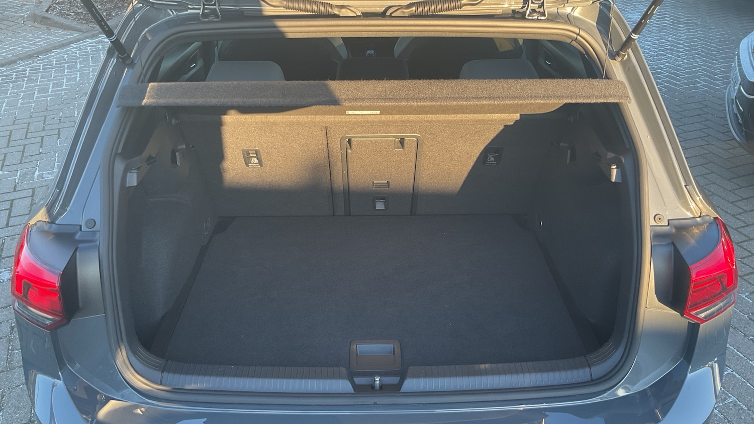 Used Volkswagen Golf 2022 for sale - 77044615: Photo 20