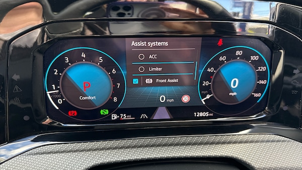 Used Volkswagen Golf 2023 for sale - 76289108: Photo 31