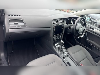 Used Volkswagen Golf 2020 for sale - 78161786: Photo