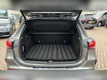 Used Mercedes-Benz GLA 2021 for sale - 79512973: Photo