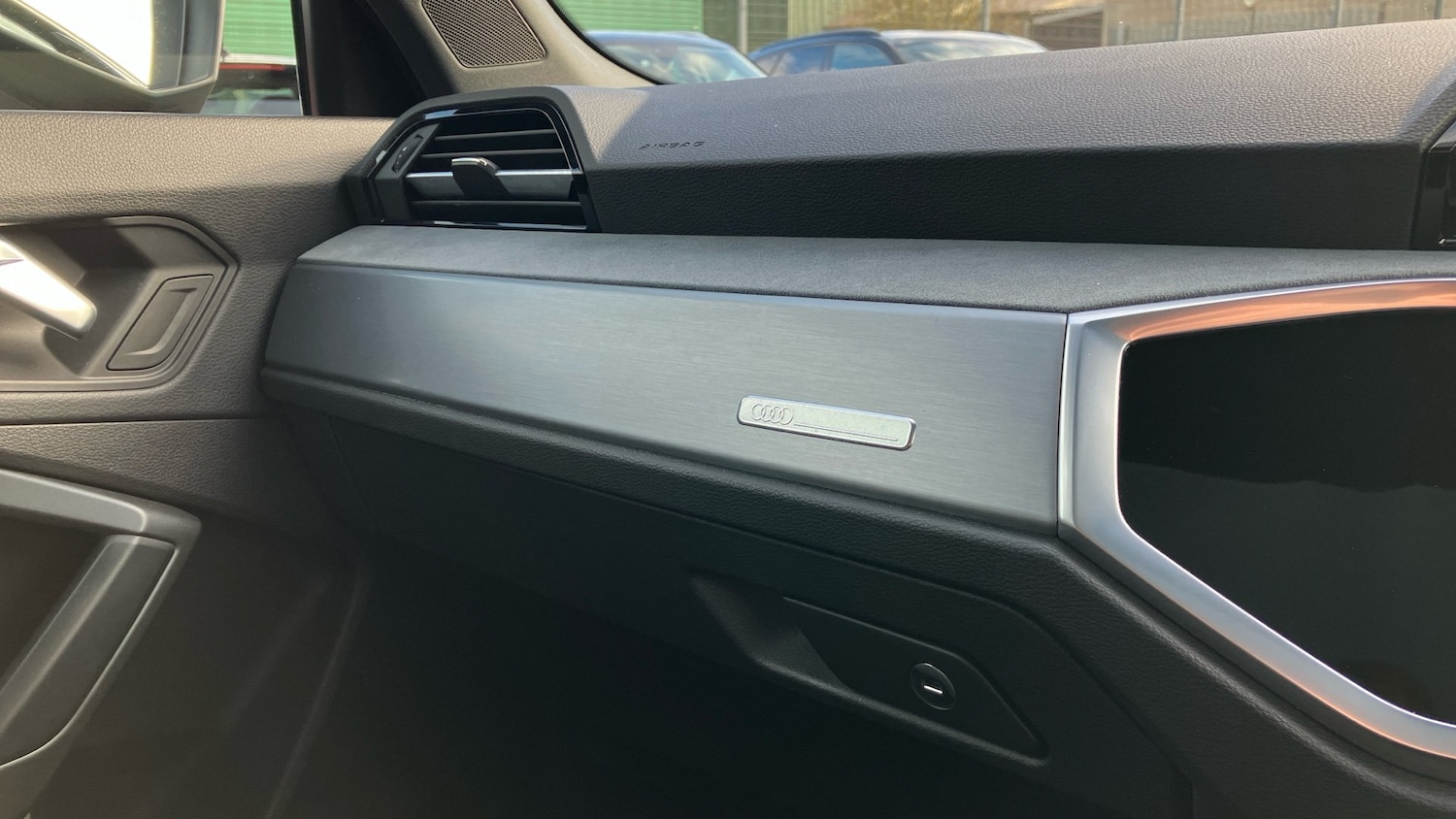 Used Audi Q3 2020 for sale - 76530904: Photo 30